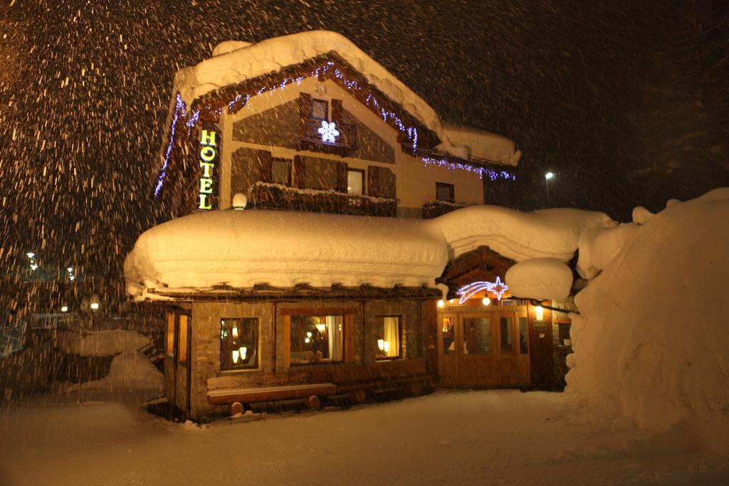 Hotel Stella Del Nord Курмайор Екстериор снимка