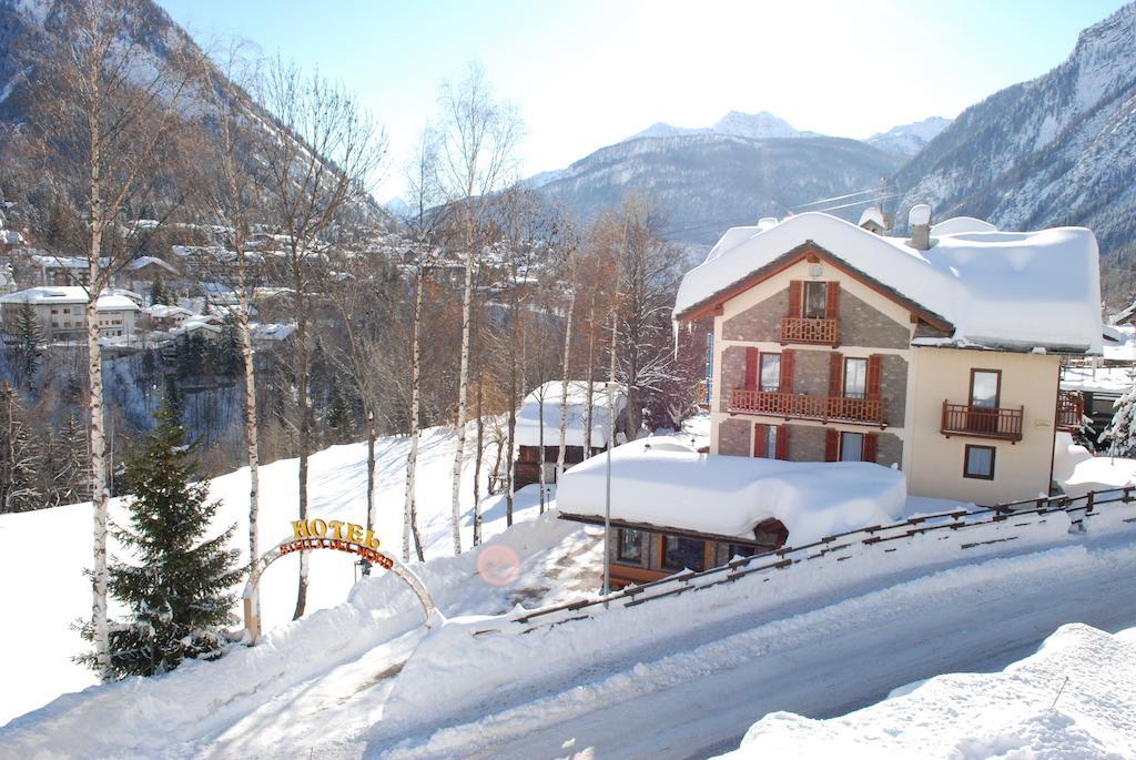 Hotel Stella Del Nord Курмайор Екстериор снимка