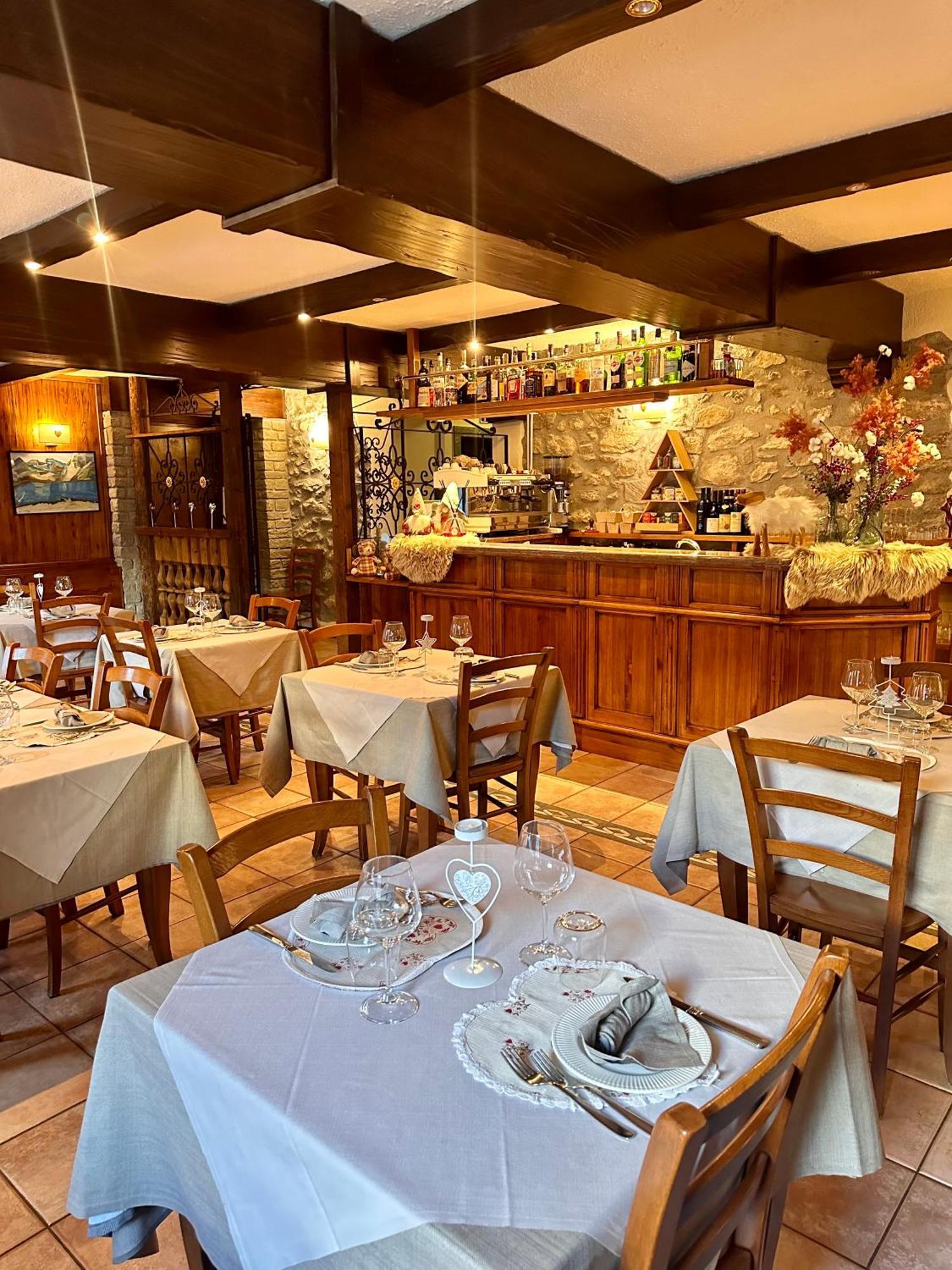 Hotel Stella Del Nord Курмайор Екстериор снимка