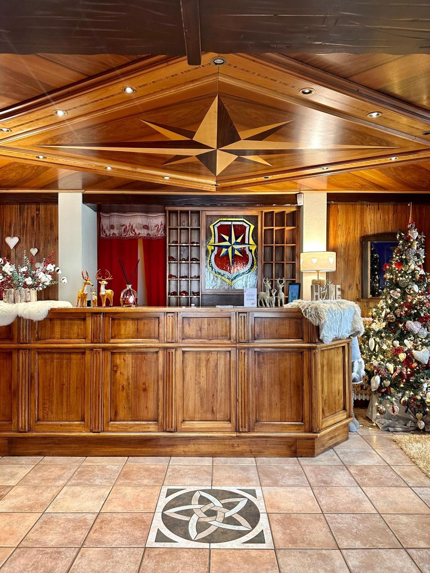 Hotel Stella Del Nord Курмайор Екстериор снимка