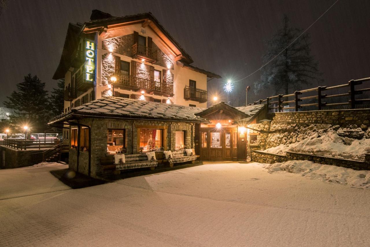 Hotel Stella Del Nord Курмайор Екстериор снимка